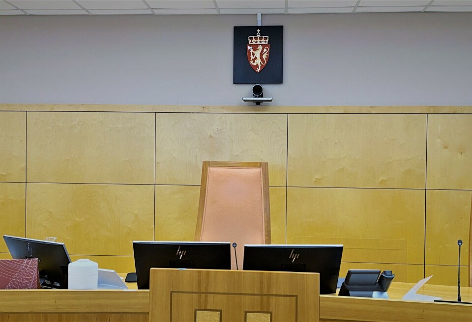 Agder lagmannsrett skal på ny behandle korrupsjonssaken mot en arkitekt og en tidligere byggesaksleder, etter at Høyesterett mente at frifinnelsen ble gjort på feil grunnlag. Agder lagmannsrett skal på ny behandle korrupsjonssaken mot en arkitekt og en tidligere byggesaksleder, etter at Høyesterett mente at frifinnelsen ble gjort på feil grunnlag.