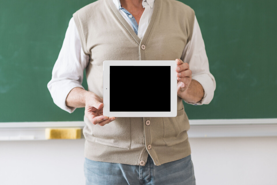 Digitaliseringen, også av skolen, har gått i rekordfart de siste årene, men konsekvensene knyttet til personvern er ikke blitt vurdert tilstrekkelig, mener en kommisjon som har vurdert personvernets stilling i Norge. Digitaliseringen, også av skolen, har gått i rekordfart de siste årene, men konsekvensene knyttet til personvern er ikke blitt vurdert tilstrekkelig, mener en kommisjon som har vurdert personvernets stilling i Norge.
