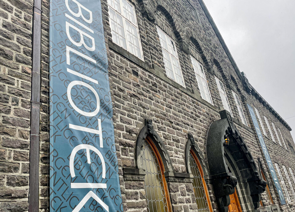 Folkebiblioteka saman med brannvesenet skårar jamt over høgast på alle målingar av kommunale tenester folk er nøgde med, trass i at det «berre» er om lag 50 prosent som brukar dei, skriver Vidar Lund. Folkebiblioteka saman med brannvesenet skårar jamt over høgast på alle målingar av kommunale tenester folk er nøgde med, trass i at det «berre» er om lag 50 prosent som brukar dei, skriver Vidar Lund.