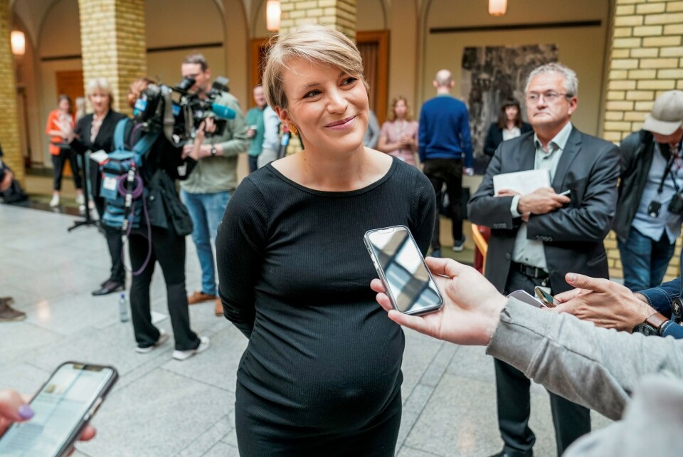 Kari Elisabeth Kaski (SV) er ønsket av flere fylkeslag som ny partileder, men kommer ikke til å bestemme seg for om hun vil stille før jul. Kari Elisabeth Kaski (SV) er ønsket av flere fylkeslag som ny partileder, men kommer ikke til å bestemme seg for om hun vil stille før jul.