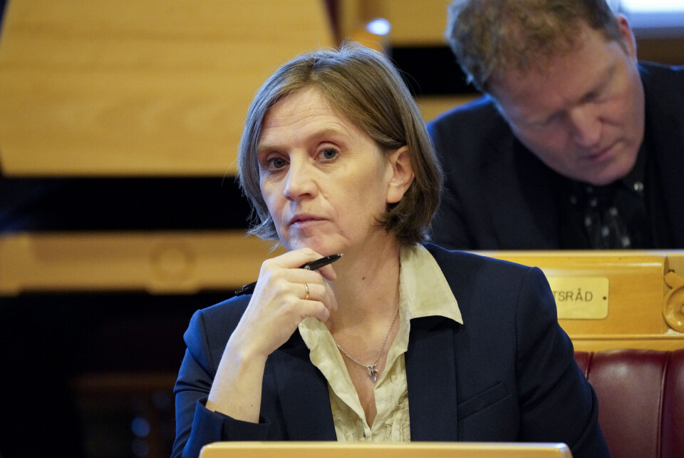 Barne- og familieminister Kjersti Toppe (Sp) vil ha 18-årsgrense for MyGame-strømming i idretten. Barne- og familieminister Kjersti Toppe (Sp) vil ha 18-årsgrense for MyGame-strømming i idretten.