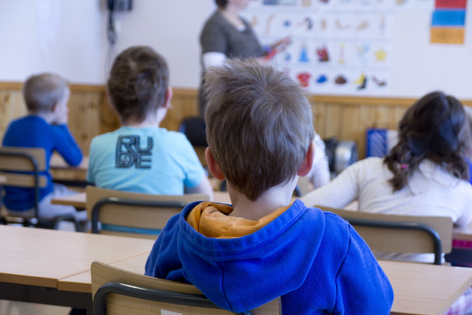 Leseprøvene i førsteklasse bør skrotes, mener pedagogikkprofessor Maria Øksnes ved NTNU. Leseprøvene i førsteklasse bør skrotes, mener pedagogikkprofessor Maria Øksnes ved NTNU.