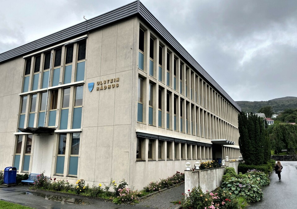 Ulstein kommune får ny leverandør av tjenestepensjon. Det har flertallet i kommunestyret vedtatt. Ulstein kommune får ny leverandør av tjenestepensjon. Det har flertallet i kommunestyret vedtatt.