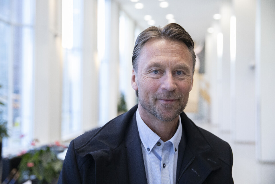 Kommunedirektøren i Ålesund, Jon Steven Hasseldal, vil få ned trafikken og samtidig forbedre kollektivtilbudet mellom Ålesund og Giske. Kommunedirektøren i Ålesund, Jon Steven Hasseldal, vil få ned trafikken og samtidig forbedre kollektivtilbudet mellom Ålesund og Giske.