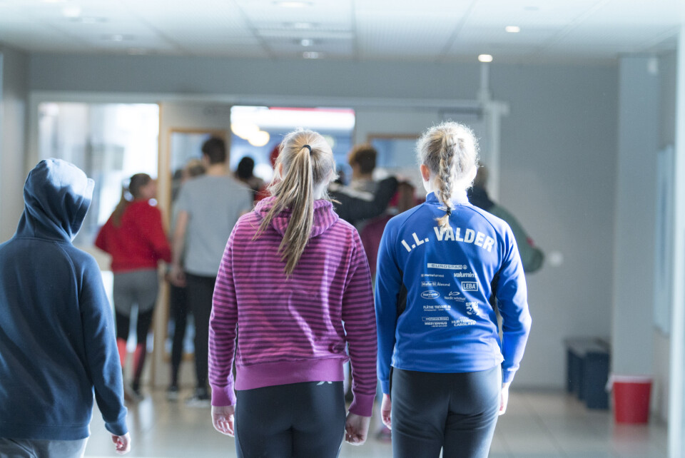 FHI har gjennom forskningsprosjektet HealthGap. Prosjektet har funnet ut at sosial ulikhet i skoleløpet blant annet henger sammen med sannsynligheten for å dø ung. FHI har gjennom forskningsprosjektet HealthGap. Prosjektet har funnet ut at sosial ulikhet i skoleløpet blant annet henger sammen med sannsynligheten for å dø ung.