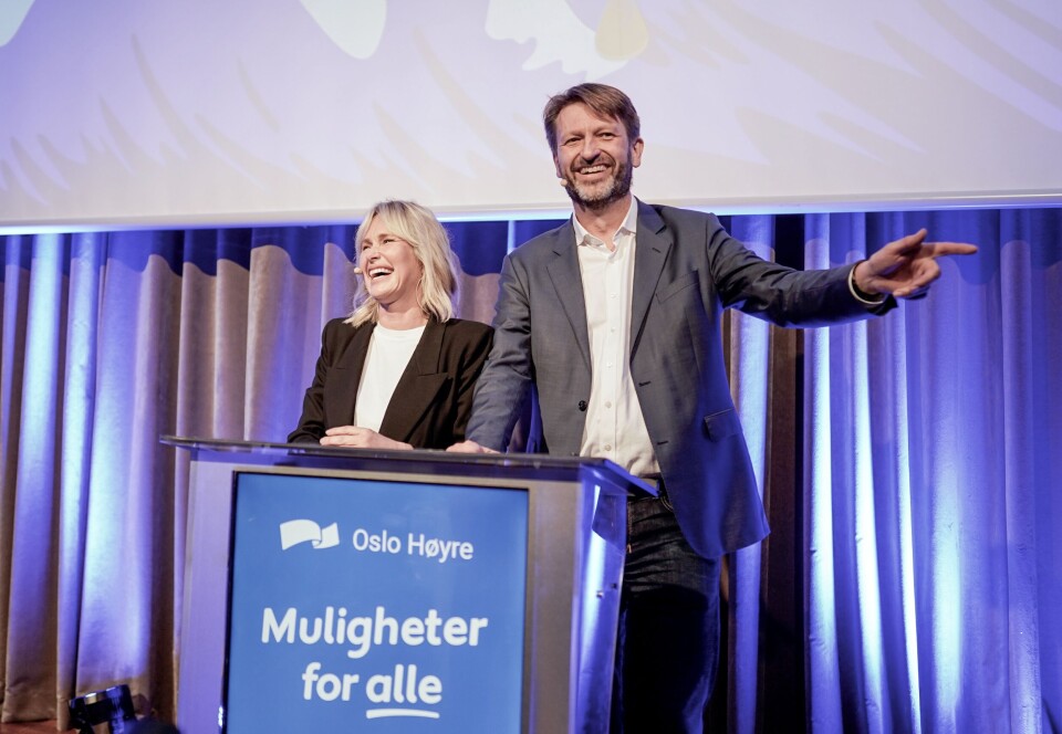 I Oslo ble det blått flertall, og Eirik Lae Solberg (H) har invitert de borgerlige partiene til samtaler tirsdag. Her sammen med ordførerkandidat Anne Lindboe på valgvaken. I Oslo ble det blått flertall, og Eirik Lae Solberg (H) har invitert de borgerlige partiene til samtaler tirsdag. Her sammen med ordførerkandidat Anne Lindboe på valgvaken.