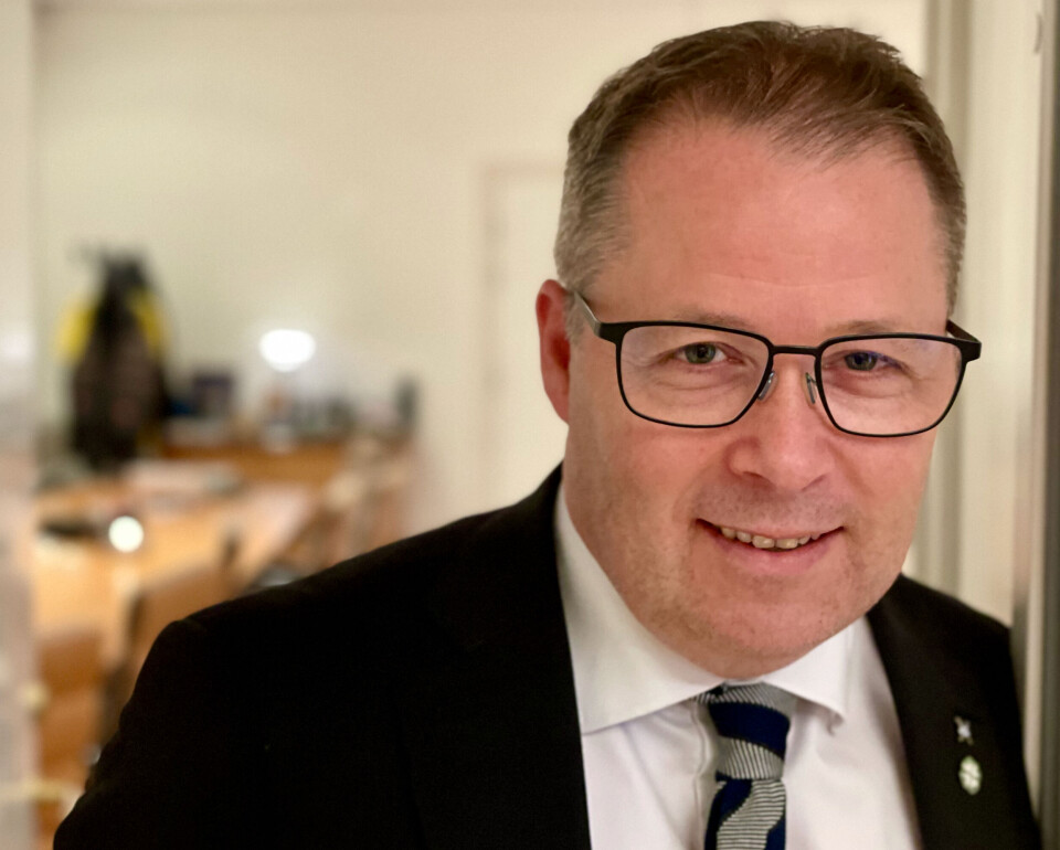 – Vi er inne i en mer alvorlig sikkerhetspolitisk situasjon som gjør at vi må bruke mer av samfunnets ressurser på forsvar, sikkerhet og beredskap. Det handler ikke bare om Forsvaret, men også om den sivile beredskapen, sier forsvarsminister Bjørn Arild Gram (Sp) – Vi er inne i en mer alvorlig sikkerhetspolitisk situasjon som gjør at vi må bruke mer av samfunnets ressurser på forsvar, sikkerhet og beredskap. Det handler ikke bare om Forsvaret, men også om den sivile beredskapen, sier forsvarsminister Bjørn Arild Gram (Sp)