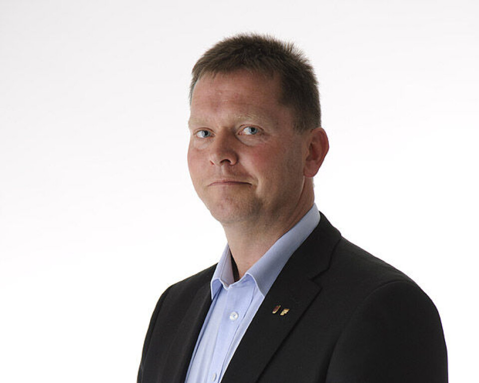 – Vi har i mer enn et år ligget i skyggen av Høyre. Underveis har Frp blitt mer og mer et sutreparti som klager på alt som er galt uten å presentere egne løsninger, sier Lindskog til NTB. Foto: Frp – Vi har i mer enn et år ligget i skyggen av Høyre. Underveis har Frp blitt mer og mer et sutreparti som klager på alt som er galt uten å presentere egne løsninger, sier Lindskog til NTB. Foto: Frp
