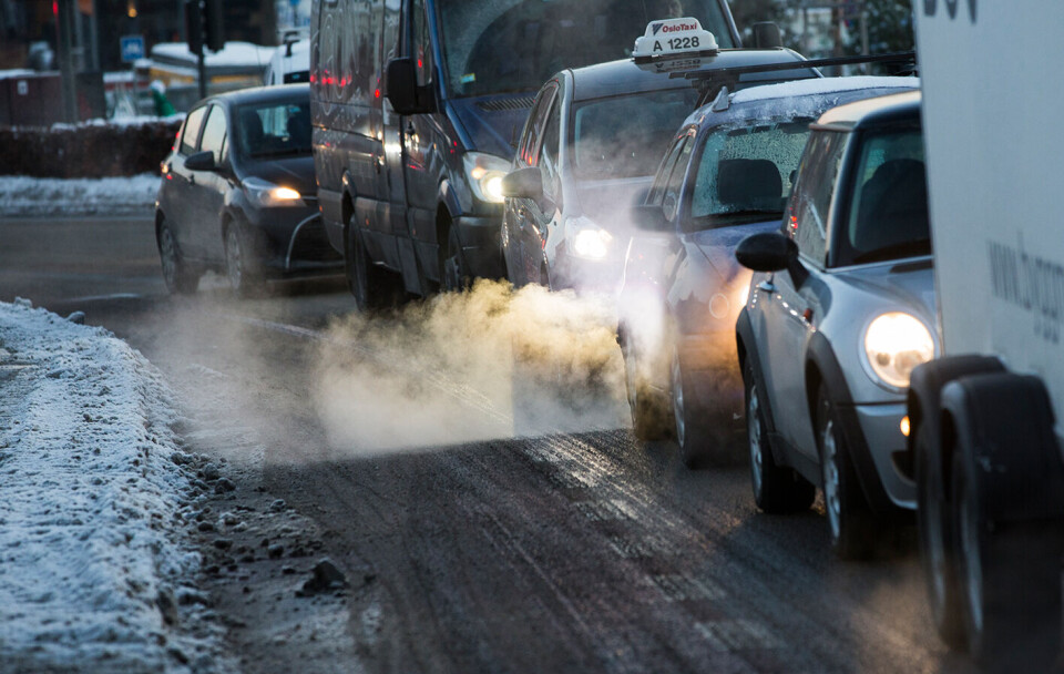 Eksos fra biler i vinterkulda i Oslo tidligere i år. Foto: Berit Roald / NTB scanpix Eksos fra biler i vinterkulda i Oslo tidligere i år. Foto: Berit Roald / NTB scanpix