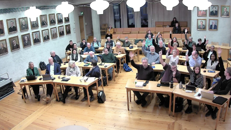 Her avgjør flertallet i kommunestyret i Elverum at kommunen skal anke skattesaken mot Mastmoen borettslag inn for Høyesterett. 19 representanter fra Ap, SV og Sp utgjorde flertallet. Her avgjør flertallet i kommunestyret i Elverum at kommunen skal anke skattesaken mot Mastmoen borettslag inn for Høyesterett. 19 representanter fra Ap, SV og Sp utgjorde flertallet.