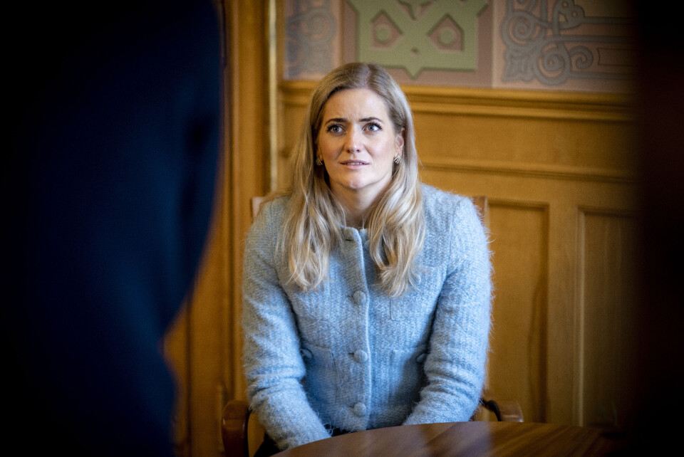 Justis- og beredskapsminister Emilie Enger Mehl (Sp) må onsdag svare Stortinget på kritiske spørsmål opp mot den varslede omgjøringen av den forrige regjeringens domstolsreform. Justis- og beredskapsminister Emilie Enger Mehl (Sp) må onsdag svare Stortinget på kritiske spørsmål opp mot den varslede omgjøringen av den forrige regjeringens domstolsreform.