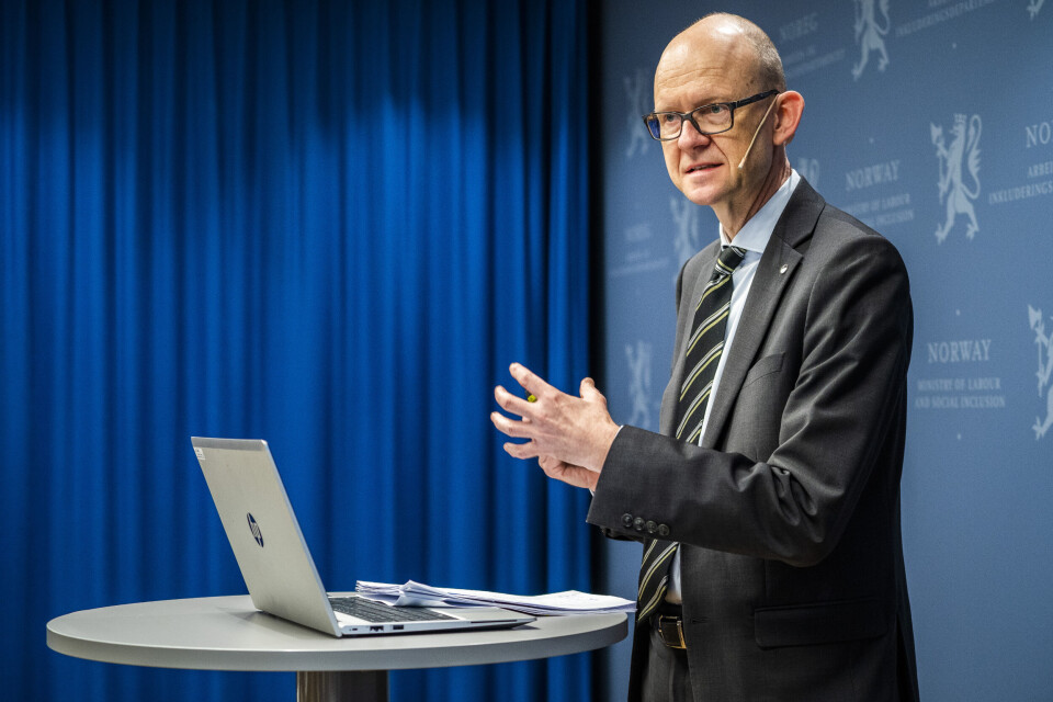 SSB-direktør Geir Axelsen, som leder det tekniske beregningsutvalget for inntektsoppgjøret (TBU), her fra tidligere rapportframleggelse, viser til en tilnærmet flat utvikling i norsk økonomi i 2023. SSB-direktør Geir Axelsen, som leder det tekniske beregningsutvalget for inntektsoppgjøret (TBU), her fra tidligere rapportframleggelse, viser til en tilnærmet flat utvikling i norsk økonomi i 2023.