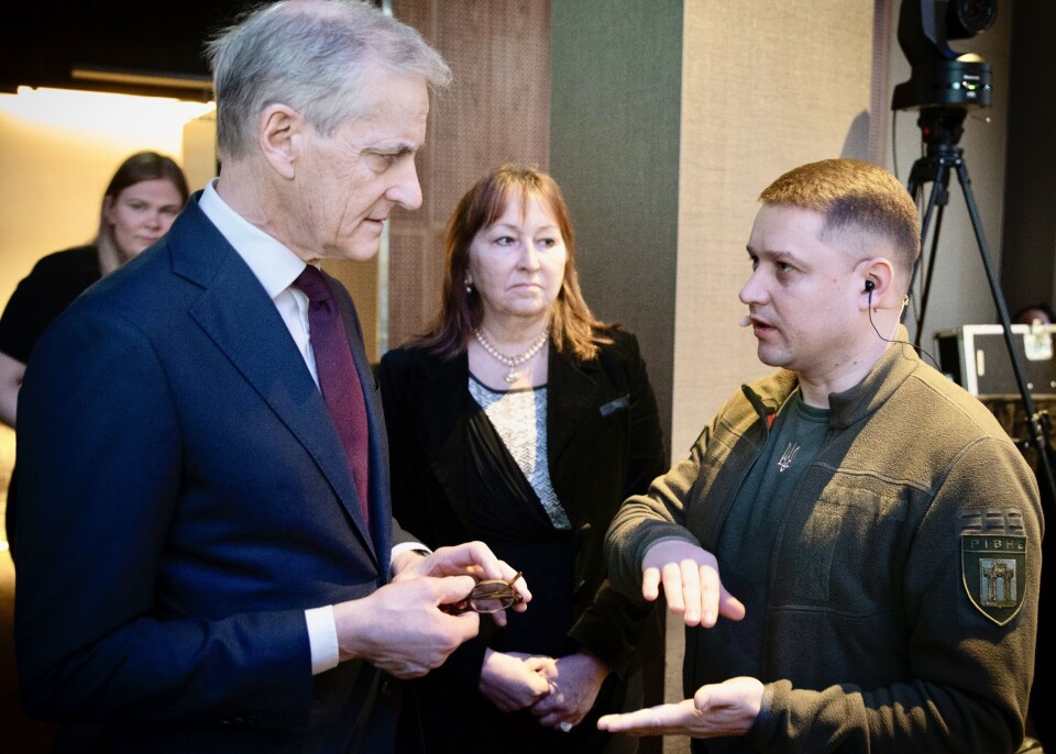 Støtte til å bygge demokrati og bekjempe korrupsjon var også ordfører Oleksandr Tretyak i Rivne kommune opptatt av da jeg møtte ham på KS’ Kommunalpolitisk toppmøte i mars, skriver Gunn Marit Helgesen (i bakgrunnen). Tretyak møtte også statsminister Jonas Gahr Støre på toppmøtet. Støtte til å bygge demokrati og bekjempe korrupsjon var også ordfører Oleksandr Tretyak i Rivne kommune opptatt av da jeg møtte ham på KS’ Kommunalpolitisk toppmøte i mars, skriver Gunn Marit Helgesen (i bakgrunnen). Tretyak møtte også statsminister Jonas Gahr Støre på toppmøtet.