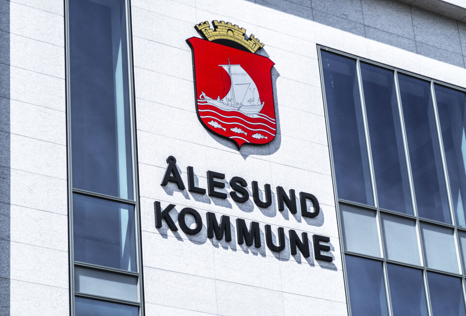 Kommunene bør ikke bygge sine vurderinger på råd fra den dominerende aktøren alene, spesielt ikke når rådene er i konflikt med jussen, skriver Jon Hippe, og viser til Ålesund kommune som eksempel. Kommunene bør ikke bygge sine vurderinger på råd fra den dominerende aktøren alene, spesielt ikke når rådene er i konflikt med jussen, skriver Jon Hippe, og viser til Ålesund kommune som eksempel.
