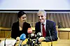 Hadia Tajik og Ap-leder Jonas Gahr Støre legger fram Ap sitt alternative 2020-budsjett mandag i kinosalen i Stortinget. Foto: Vidar Ruud / NTB scanpix