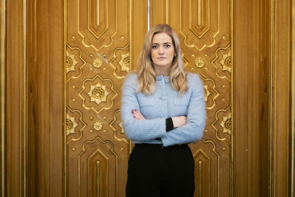 Justis- og beredskapsminister Emilie Enger Mehl (Sp) vil ha en rask reversering av domstolsreformen som den forrige regjeringen innførte. Justis- og beredskapsminister Emilie Enger Mehl (Sp) vil ha en rask reversering av domstolsreformen som den forrige regjeringen innførte.