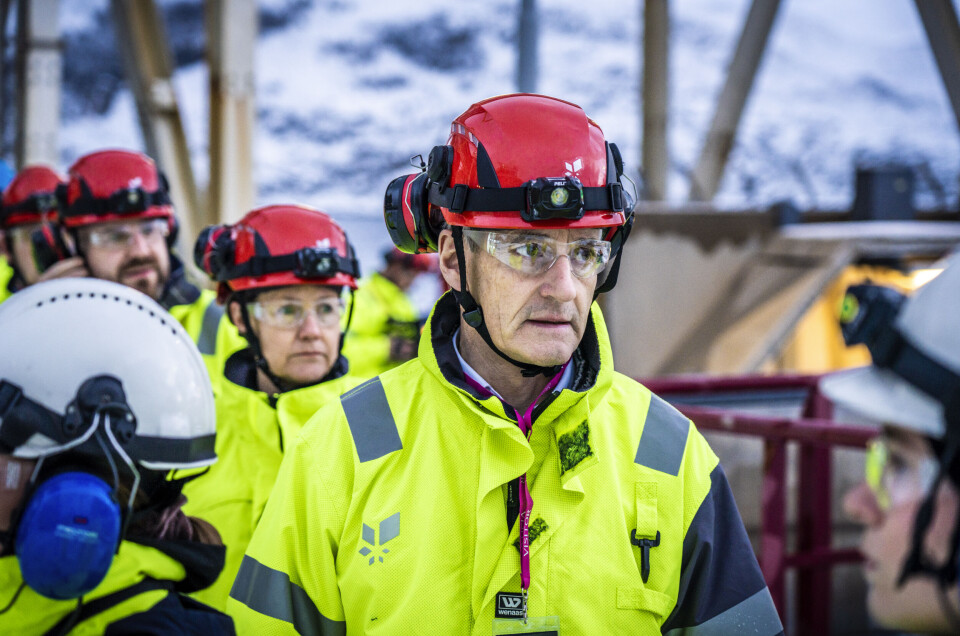 Statsminister Jonas Gahr Støre (Ap) under et besøk ved Equinors anlegg på Melkøya utenfor Hammerfest. Statsminister Jonas Gahr Støre (Ap) under et besøk ved Equinors anlegg på Melkøya utenfor Hammerfest.