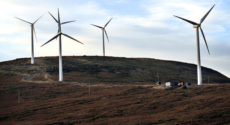Vindkraftbransjens egne organisasjoner, Norwea og Energi Norge, foreslår nå at kommunene skal få en del av inntektsskatten fra vindkraften som staten ellers ville fått. Foto: Joakim S. Enger Vindkraftbransjens egne organisasjoner, Norwea og Energi Norge, foreslår nå at kommunene skal få en del av inntektsskatten fra vindkraften som staten ellers ville fått. Foto: Joakim S. Enger