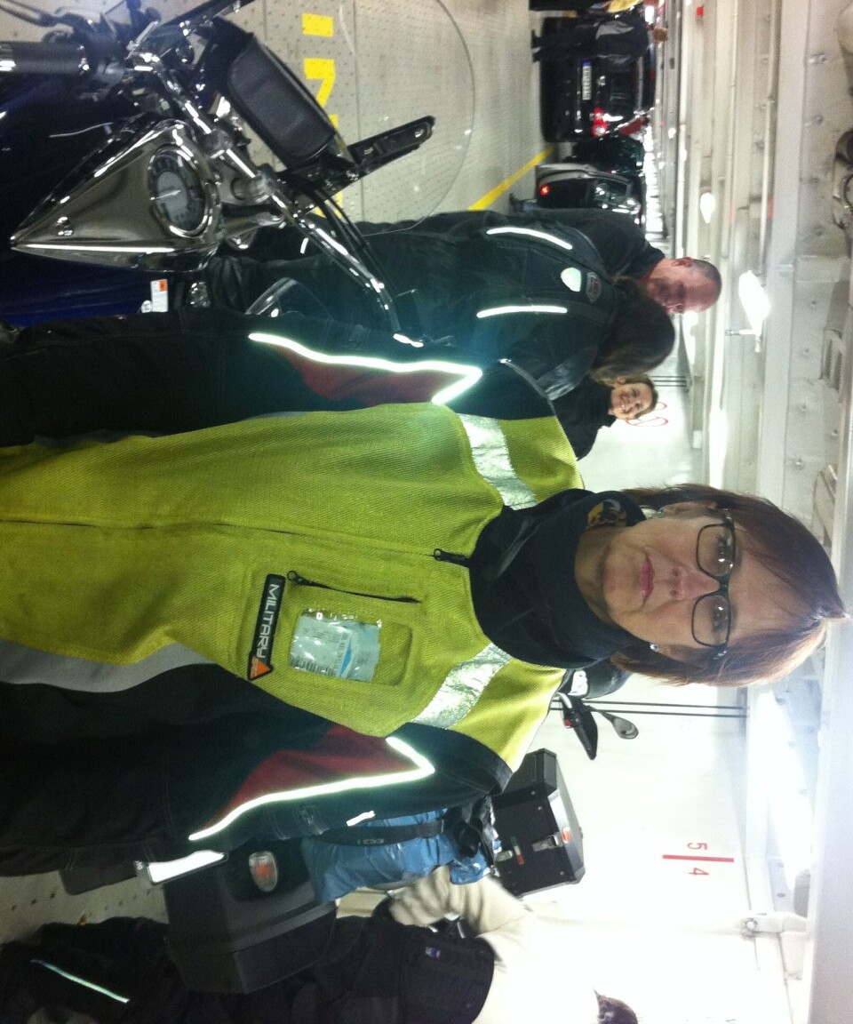 Rådmann Kjersti Øiseth i Enebakk tok motorsykkelappen og kjører MC når hun skal kople av fra rådmannsjobben. Foto: Privat Rådmann Kjersti Øiseth i Enebakk tok motorsykkelappen og kjører MC når hun skal kople av fra rådmannsjobben. Foto: Privat