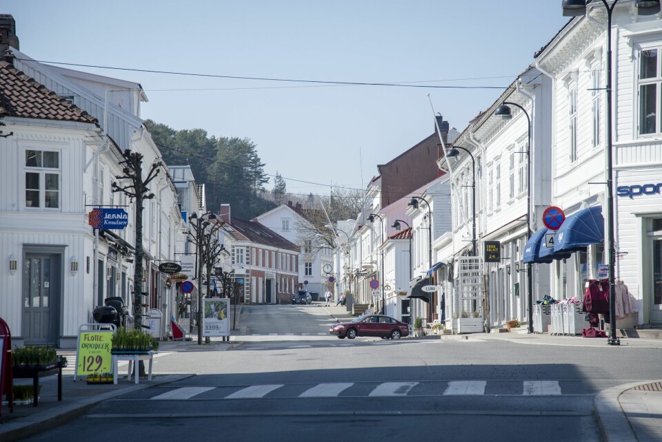 Byer i Norge Den hvite by ved Skagerrak blir Risør kalt.