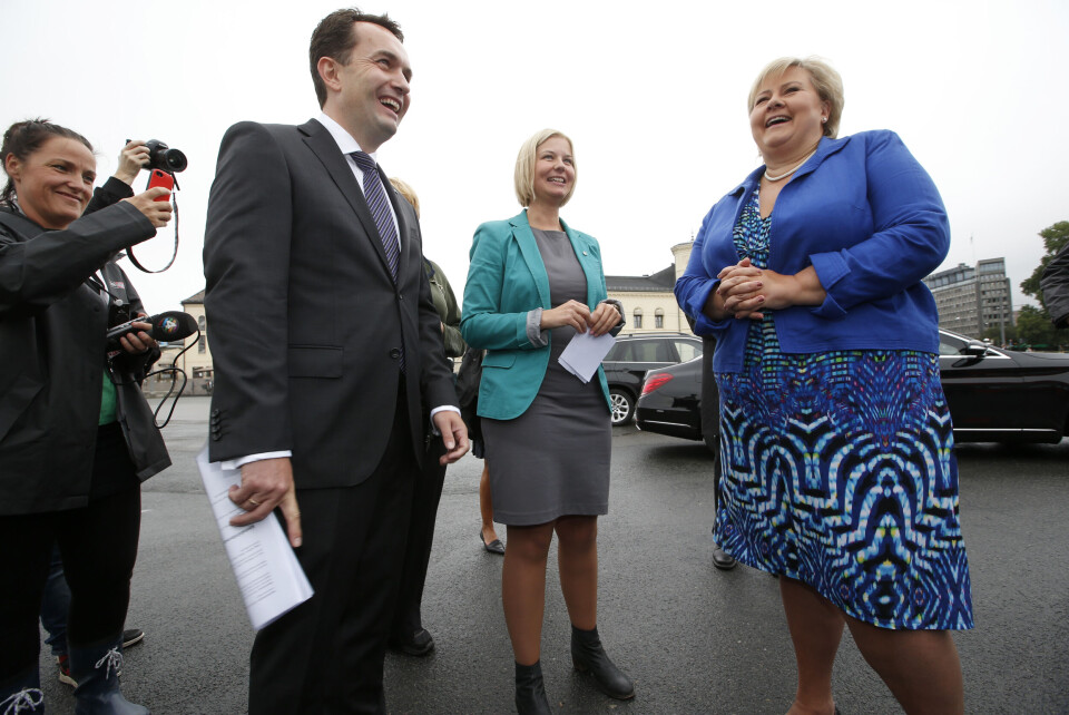 Statsminister Erna Solberg (t.h.) er i Oslo onsdag og byrådsleder Stian Berger Røsland (H, t.v.) er vertskap for besøket. Miljøbyråd Guri Melby (V) er også med på tur med statsministeren. Foto: Vidar Ruud / NTB scanpix Statsminister Erna Solberg (t.h.) er i Oslo onsdag og byrådsleder Stian Berger Røsland (H, t.v.) er vertskap for besøket. Miljøbyråd Guri Melby (V) er også med på tur med statsministeren. Foto: Vidar Ruud / NTB scanpix