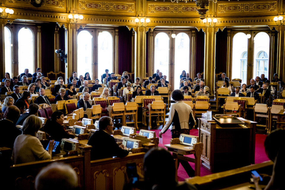 Det er ingen tvil om at det er Stortinget som har ansvaret for å fastsette kommunestrukturen, selv med knapt flertall. Men det beste ville vært bred politisk enighet om en så stor og viktig reform, skriver Jan Inge Krossli. Foto: Magnus K. Bjørke Det er ingen tvil om at det er Stortinget som har ansvaret for å fastsette kommunestrukturen, selv med knapt flertall. Men det beste ville vært bred politisk enighet om en så stor og viktig reform, skriver Jan Inge Krossli. Foto: Magnus K. Bjørke