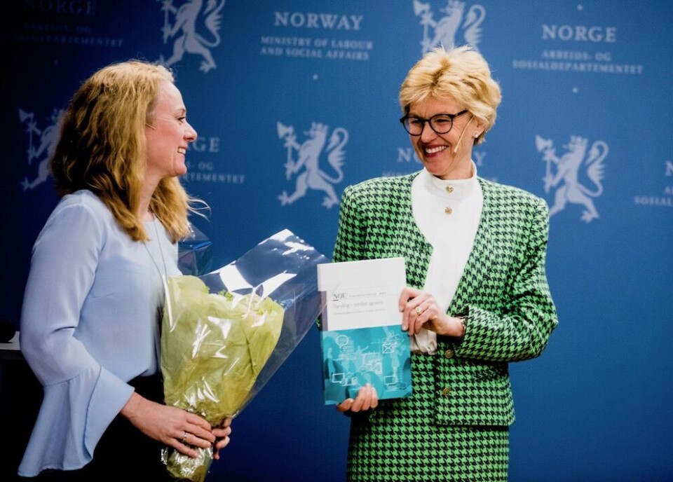 KS avviser de fleste forslagene fra varslingsutvalget ledet av Anne Cathrine Frøstrup, som leverte sin utredning til arbeids- og sosialminister Anniken Hauglie (H) i mars. Foto: Magnus K. Bjørke KS avviser de fleste forslagene fra varslingsutvalget ledet av Anne Cathrine Frøstrup, som leverte sin utredning til arbeids- og sosialminister Anniken Hauglie (H) i mars. Foto: Magnus K. Bjørke