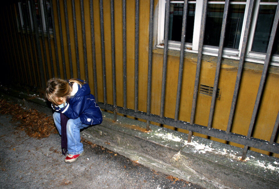 Kommuner og fylker advarer mot at det blir flere utsatte barn og unge jo lenger skolene og barnehager er stengt. Kommuner og fylker advarer mot at det blir flere utsatte barn og unge jo lenger skolene og barnehager er stengt.