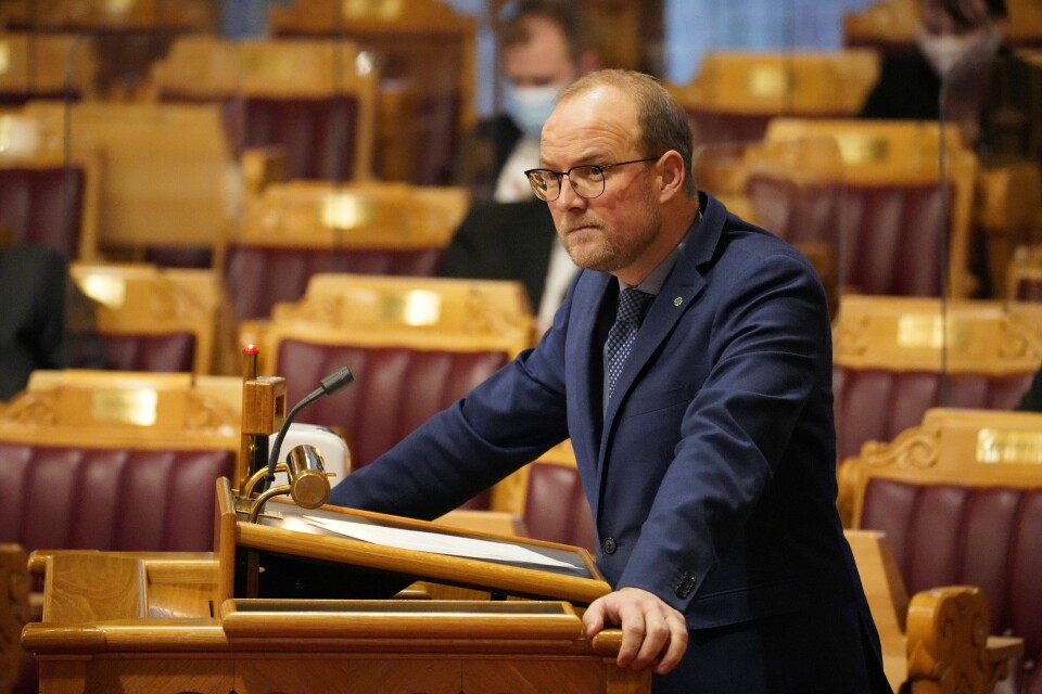 Senterpartiets Ole André Myhrvold mener energipolitikken og klimapolitikken må ses i sammenheng. Senterpartiets Ole André Myhrvold mener energipolitikken og klimapolitikken må ses i sammenheng.