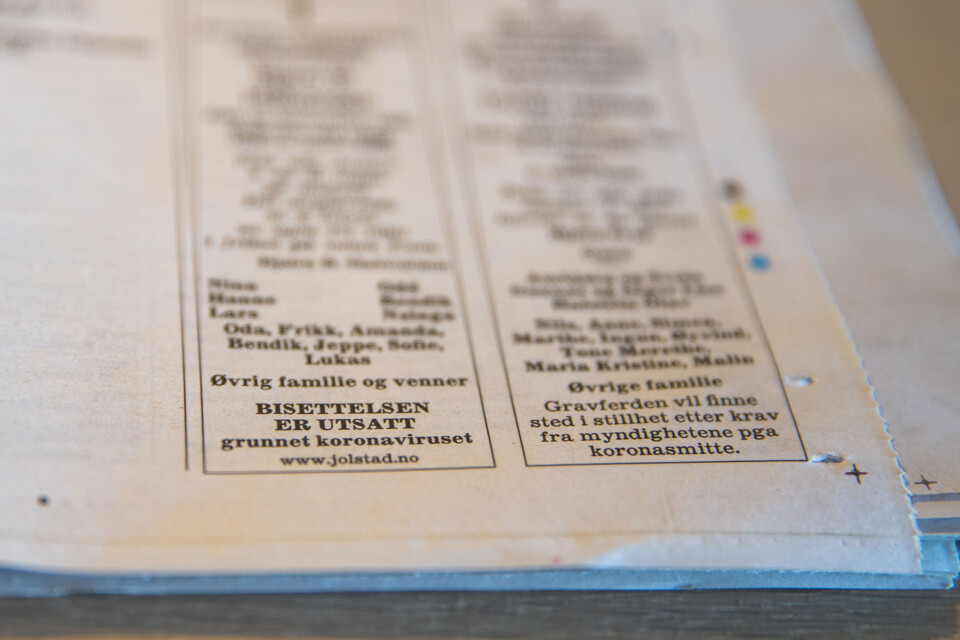 Dødsannonse i Aftenposten lørdag. Bisettelser og minnestunder utsettes, og gravferder finnes sted i stillhet på grunn av koronaviruset. Dødsannonse i Aftenposten lørdag. Bisettelser og minnestunder utsettes, og gravferder finnes sted i stillhet på grunn av koronaviruset.