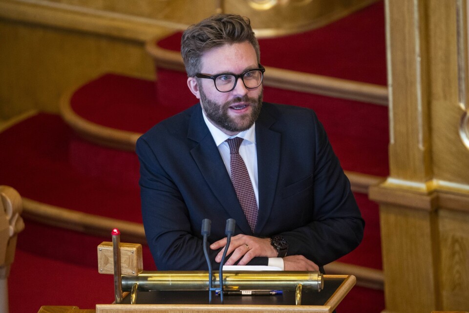 Høyres energi- og miljøpolitiske talsperson Stefan Heggelund har fått ansvar for å lose klimameldingen igjennom behandling i Stortinget. Høyres energi- og miljøpolitiske talsperson Stefan Heggelund har fått ansvar for å lose klimameldingen igjennom behandling i Stortinget.