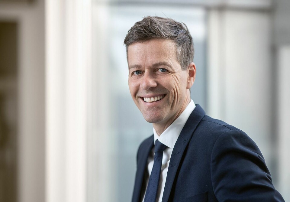 Samferdselsminister Knut Arild Hareide (KrF) ber Stortinget gi klarsignal til å bygge en ny lufthavn i Mo i Rana. Samferdselsminister Knut Arild Hareide (KrF) ber Stortinget gi klarsignal til å bygge en ny lufthavn i Mo i Rana.