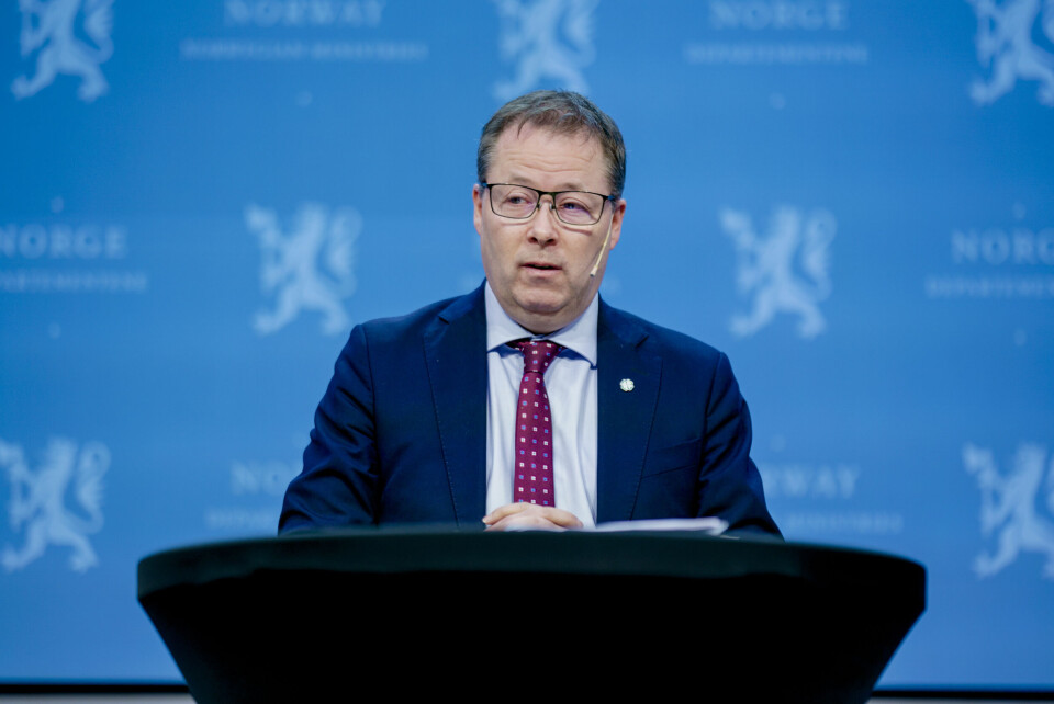 Kommunal- og distriktsminister Bjørn Arild Gram får denne uken besøk av opprørte partifeller fra Haram. Kommunal- og distriktsminister Bjørn Arild Gram får denne uken besøk av opprørte partifeller fra Haram.