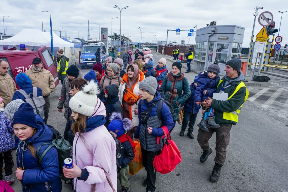 Flyktninger fra Ukraina ankommer grensen til Polen og byen Dorohusk. Bildet er tatt 9. mars. Flyktninger fra Ukraina ankommer grensen til Polen og byen Dorohusk. Bildet er tatt 9. mars.