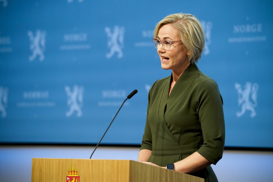 Helse- og omsorgsminister Ingvild Kjerkol (Ap) på en pressekonferanse om koronasituasjonen. Helse- og omsorgsminister Ingvild Kjerkol (Ap) på en pressekonferanse om koronasituasjonen.