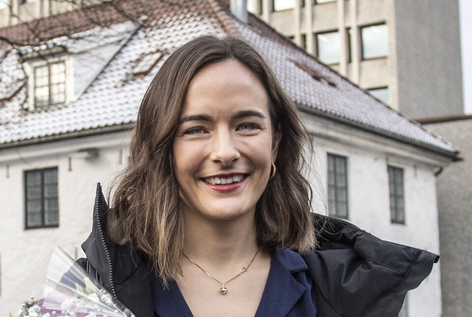 – Det kan ikke være slik at du kun skal sende en epost for å ta barna ut av skolen, slik det er i dag. Barnas rett til opplæring skal stå sterkt, sier skolebyråd Linn Katrin Pilskog (Ap) i Bergen. – Det kan ikke være slik at du kun skal sende en epost for å ta barna ut av skolen, slik det er i dag. Barnas rett til opplæring skal stå sterkt, sier skolebyråd Linn Katrin Pilskog (Ap) i Bergen.