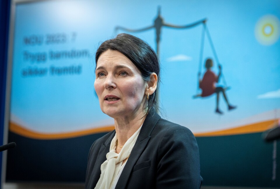 Marit Skivenes, professor og utvalgsleder i Barnevernsutvalget, under pressekonferansen der hun overrakte barne- og familieminister Kjersti Toppe (Sp) rapporten og anbefalingene fra Barnevernsutvalget. Marit Skivenes, professor og utvalgsleder i Barnevernsutvalget, under pressekonferansen der hun overrakte barne- og familieminister Kjersti Toppe (Sp) rapporten og anbefalingene fra Barnevernsutvalget.