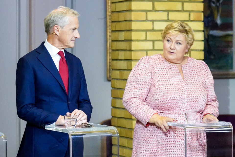 Ap går tilbake, mens Høyre går fram i ny måling. Her er partilederne Jonas Gahr Støre (Ap) og Erna Solberg (H) fotografert under partilederdebatten på Stortinget under kommunevalget. Ap går tilbake, mens Høyre går fram i ny måling. Her er partilederne Jonas Gahr Støre (Ap) og Erna Solberg (H) fotografert under partilederdebatten på Stortinget under kommunevalget.