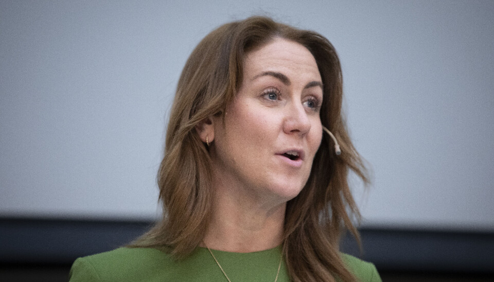 - Det er stor interesse for å bli enige, sa arbeidsminister Tonje Brenna (Ap) da hun møtte pressen mandag. Forhandlingene om nu IA-avtale fortsetter.