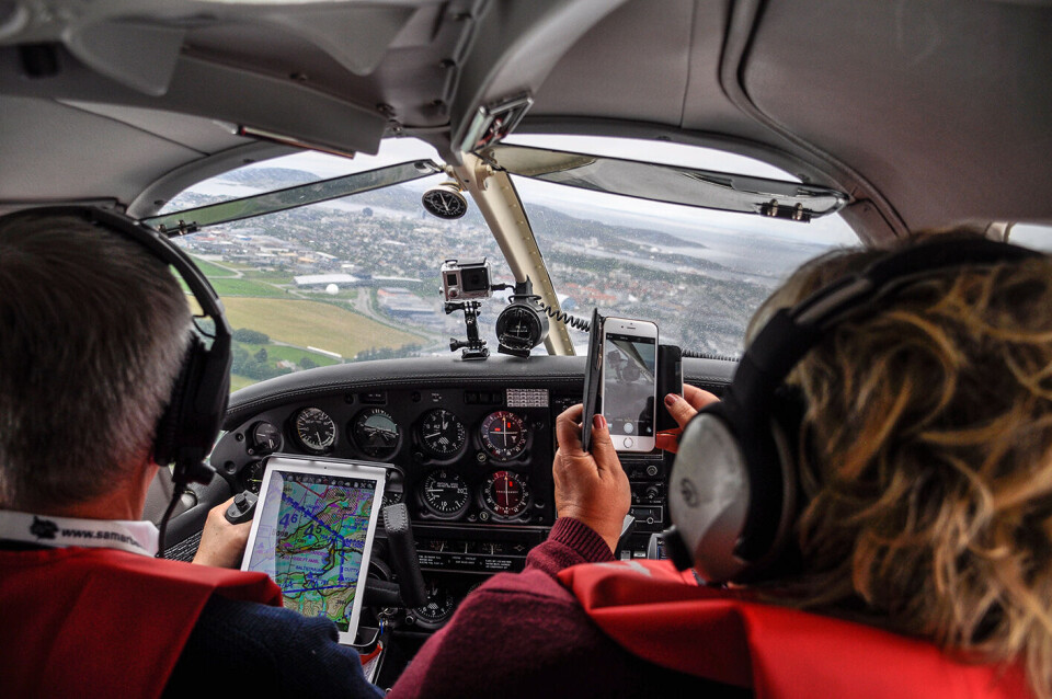 Statsminister Erna Solberg (H) på flytur over Bodø med ordfører Ole Henrik Hjartøy. Arkivfoto: Alexander Kjønsø Karlsen / Avisa Nordland / NTB scanpix Statsminister Erna Solberg (H) på flytur over Bodø med ordfører Ole Henrik Hjartøy. Arkivfoto: Alexander Kjønsø Karlsen / Avisa Nordland / NTB scanpix