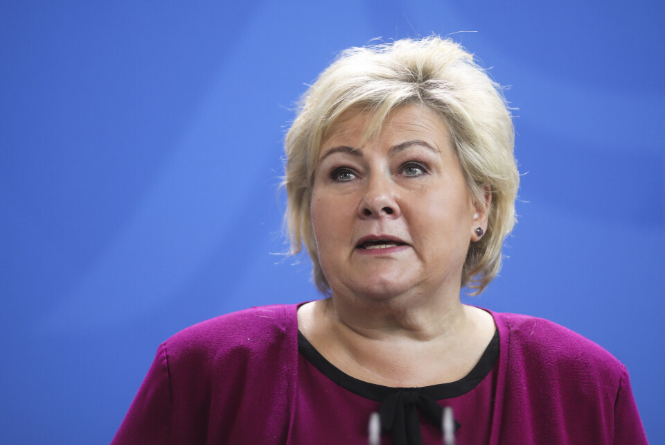 Statsminister Erna Solberg deltar i en pressekonferanse om etableringen av helsefellesskapet. Foto: AP / NTB scanpix Statsminister Erna Solberg deltar i en pressekonferanse om etableringen av helsefellesskapet. Foto: AP / NTB scanpix