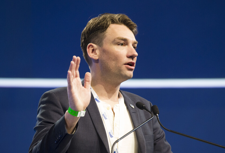 Stortingsrepresentant for Høyre, Henrik Asheim, vil ikke at obligatoriske kjøretimer skal regnes som godkjent fravær. Han mener at kjøreskolene heller må tilpasse tjenesten til kundene. Foto: Berit Roald / NTB scanpix Stortingsrepresentant for Høyre, Henrik Asheim, vil ikke at obligatoriske kjøretimer skal regnes som godkjent fravær. Han mener at kjøreskolene heller må tilpasse tjenesten til kundene. Foto: Berit Roald / NTB scanpix
