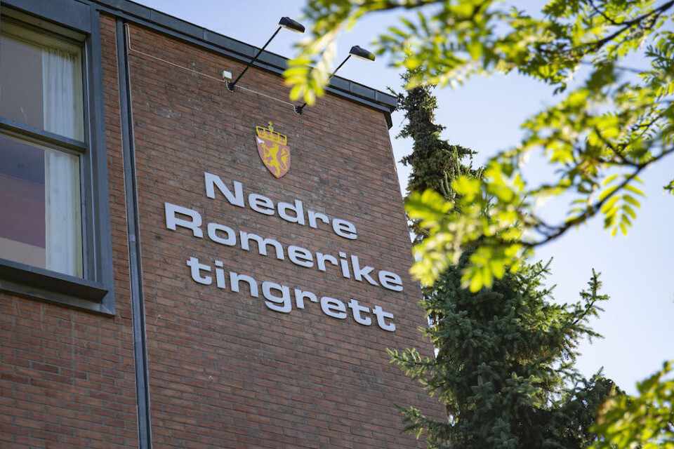 Nedre Romerike tingrett besluttet i desember at 14 huseiere som bor ved en gammel søppelfylling på Skedsmo, får til sammen 34 millioner kroner i erstatning. Lillestrøm kommune anker nå dommen. Foto: Fredrik Hagen, NTB scanpix Nedre Romerike tingrett besluttet i desember at 14 huseiere som bor ved en gammel søppelfylling på Skedsmo, får til sammen 34 millioner kroner i erstatning. Lillestrøm kommune anker nå dommen. Foto: Fredrik Hagen, NTB scanpix