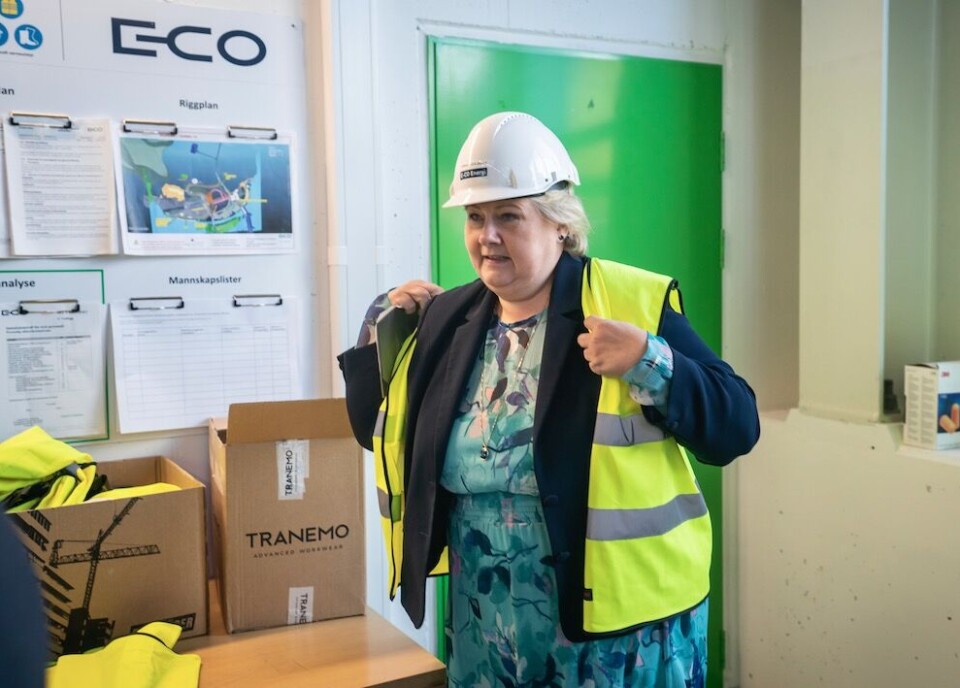 Statsminister Erna Solberg (H) sier regjeringen legger vekk de omstridte forslagene til kraftskatteutvalget. Her Vamma kraftverk i Skiptvedt, som hun sto for åpningen av i fjor høst. Foto: Heiko Junge, NTB scanpix Statsminister Erna Solberg (H) sier regjeringen legger vekk de omstridte forslagene til kraftskatteutvalget. Her Vamma kraftverk i Skiptvedt, som hun sto for åpningen av i fjor høst. Foto: Heiko Junge, NTB scanpix