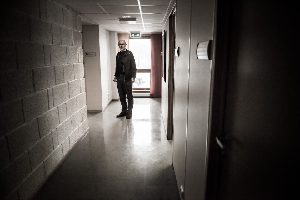 Spesialrådgiver Ragnar Holvik varslet om ulovlige innkjøp i Grimstad i april i fjor. Oppfølgingen av saken pågår fortsatt. Foto: Lisa Rypeng Spesialrådgiver Ragnar Holvik varslet om ulovlige innkjøp i Grimstad i april i fjor. Oppfølgingen av saken pågår fortsatt. Foto: Lisa Rypeng