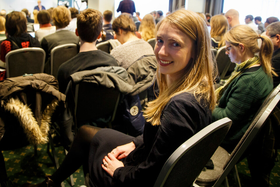 Venstres Iselin Nybø på plass under landsstyremøtet i Oslo lørdag. Hun har fått regjeringen med seg på å gi erfarne lærere generell dispensasjon fra de nye kompetansekravene som Stortinget vedtok i fjor. Nå har lærerne ti år på seg til å etterutdanne seg for å oppfylle kravene. Foto: Heiko Junge / NTB scanpix Venstres Iselin Nybø på plass under landsstyremøtet i Oslo lørdag. Hun har fått regjeringen med seg på å gi erfarne lærere generell dispensasjon fra de nye kompetansekravene som Stortinget vedtok i fjor. Nå har lærerne ti år på seg til å etterutdanne seg for å oppfylle kravene. Foto: Heiko Junge / NTB scanpix