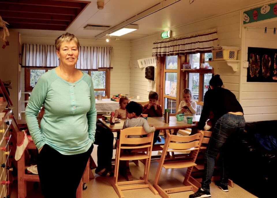 Narvik er en av kommunene i landet som har høyest sykefravær. Rallar'n barnehage, der Ragnhild Opdahl er leder, hadde 15 prosent sykefravær i fjor. Nå skal det være på vei ned. Foto: Tone Holmquist Narvik er en av kommunene i landet som har høyest sykefravær. Rallar'n barnehage, der Ragnhild Opdahl er leder, hadde 15 prosent sykefravær i fjor. Nå skal det være på vei ned. Foto: Tone Holmquist