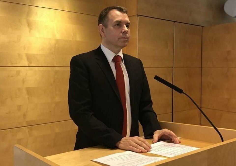 Fungerende fylkesrådsleder Halvard Ingebrigtsen i Viken under presentasjonen av tiltakspakken. Fungerende fylkesrådsleder Halvard Ingebrigtsen i Viken under presentasjonen av tiltakspakken.