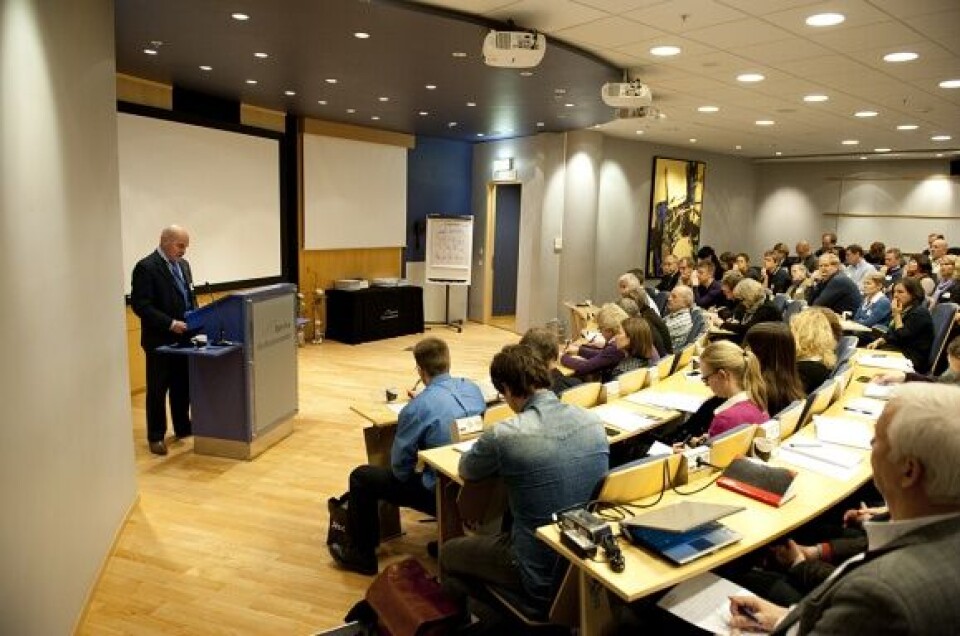 Statssekretær Jardar Jensen (H) viste ikke fram noe kart da han innledet om kommunereform på seminaret til Teknisk beregningsutvalg (TBU). Foto: Terje Lien Statssekretær Jardar Jensen (H) viste ikke fram noe kart da han innledet om kommunereform på seminaret til Teknisk beregningsutvalg (TBU). Foto: Terje Lien