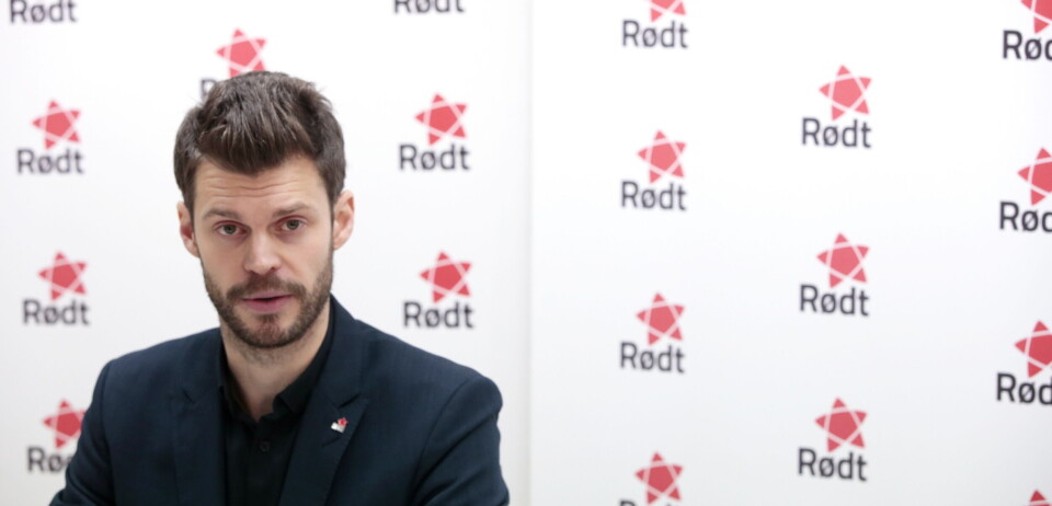 Partileder i Rødt Bjørnar Moxnes vil at alle partier skal offentliggjøre annonsene de benytter, også de som bare når spesifikke målgrupper og som motstanderne ikke kan se. Arkivfoto: Lise Åserud / NTB scanpix Partileder i Rødt Bjørnar Moxnes vil at alle partier skal offentliggjøre annonsene de benytter, også de som bare når spesifikke målgrupper og som motstanderne ikke kan se. Arkivfoto: Lise Åserud / NTB scanpix